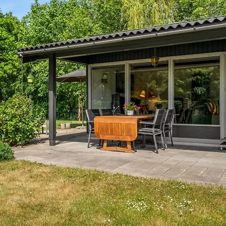 Maris - 200m From The Sea By Interhome * Stubbekobing